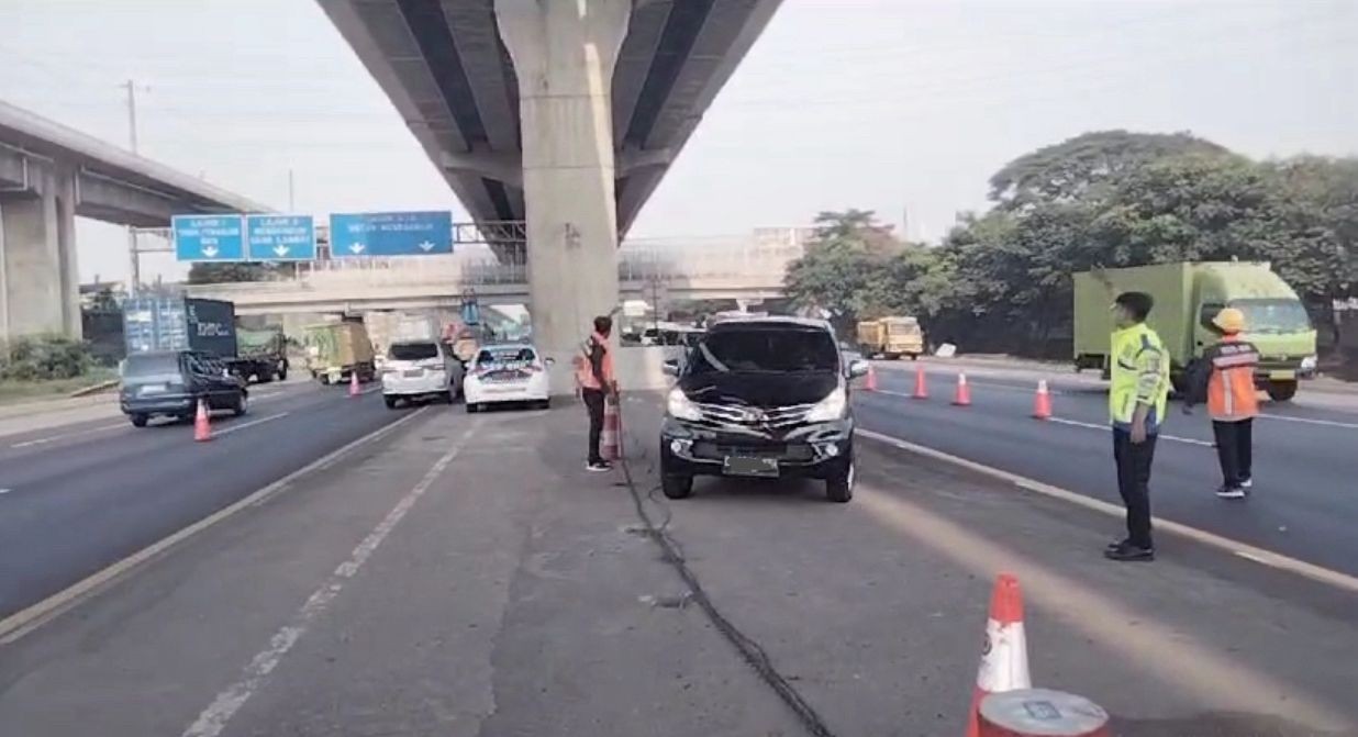 Jasamarga Lakukan Pelebaran Dua Lajur Contraflow Di Jalan Tol Jakarta