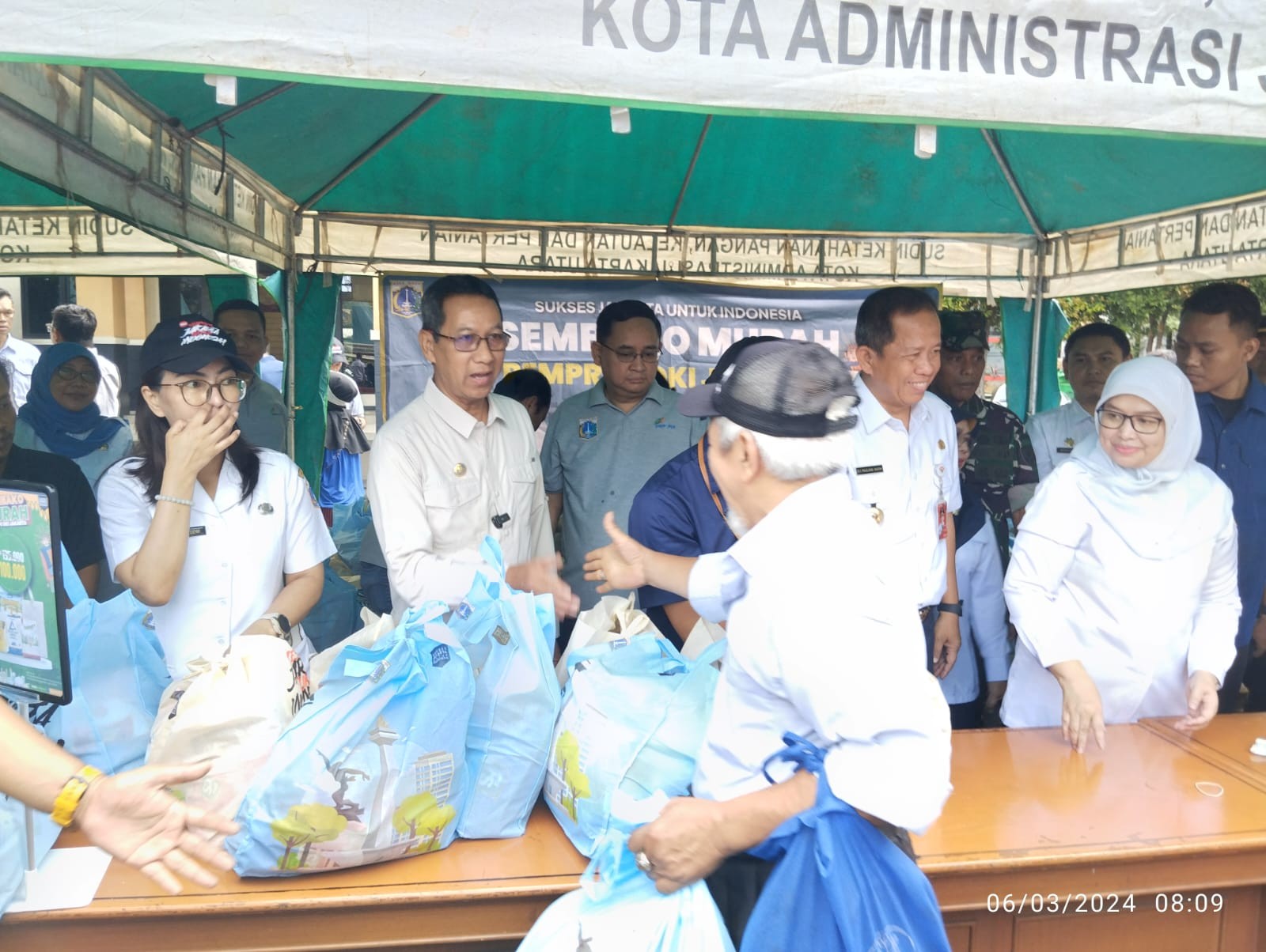 Jakarta Andalkan Program Sembako Murah Di Tengah Melejitnya Harga Beras Dkk