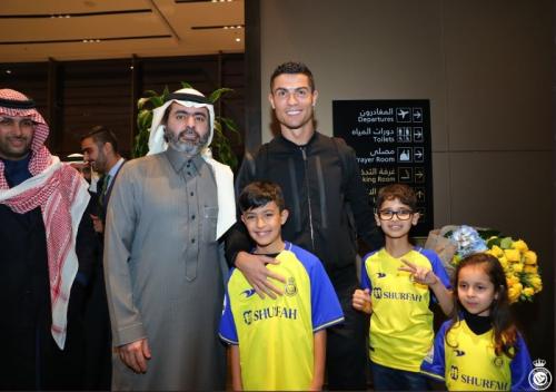 Besaran Gaji Ronaldo Di Al Nassr Capai Rp3 Triliun Per Tahun