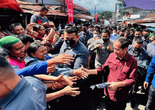 Presiden Jokowi Cek Harga Sembako Di Pasar Airmadidi Minahasa Utara