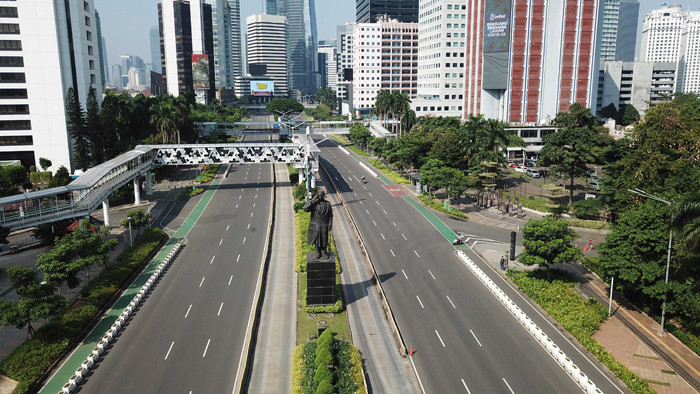 Sepi Begini Penampakan Jalan Sudirman Saat Libur Idul Adha