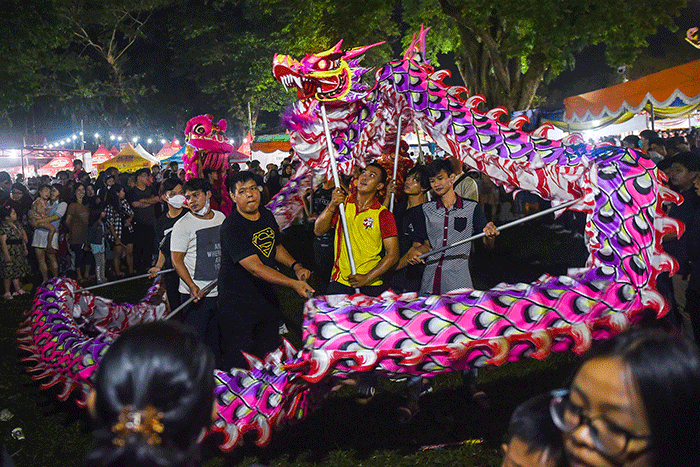 Keseruan Puncak Cap Go Meh Di Pulau Kemaro Palembang