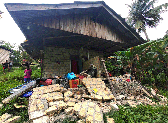 Empat Orang Meninggal Dunia Akibat Gempa M 5 4 Di Jayapura