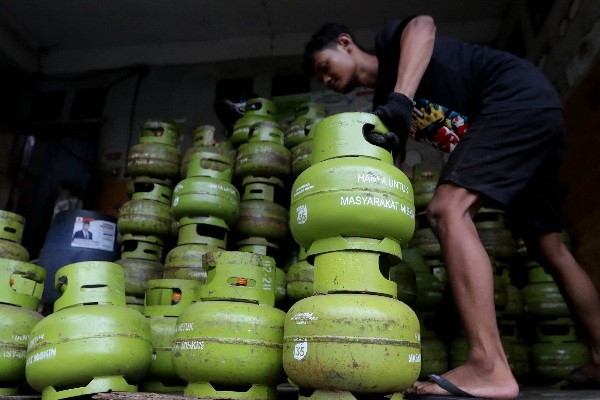 Mulai 1 Januari 2024 Pembelian Gas Wajib Tunjukkan KTP