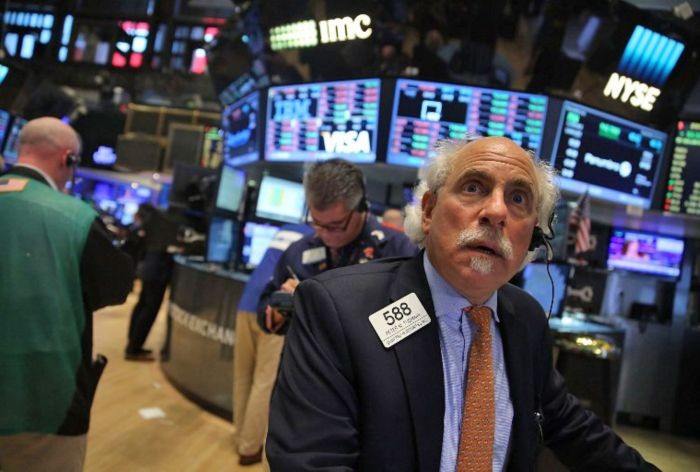 Wall Street Merosot Jelang Rilis Data Inflasi AS. (Foto: MNC Media).