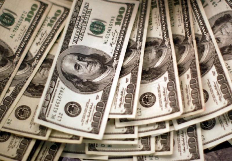 Sektor Ritel Kembali Optimis, Dolar AS Catat kenaikan Tipis 0,11 Persen. (Foto: MNC Media)