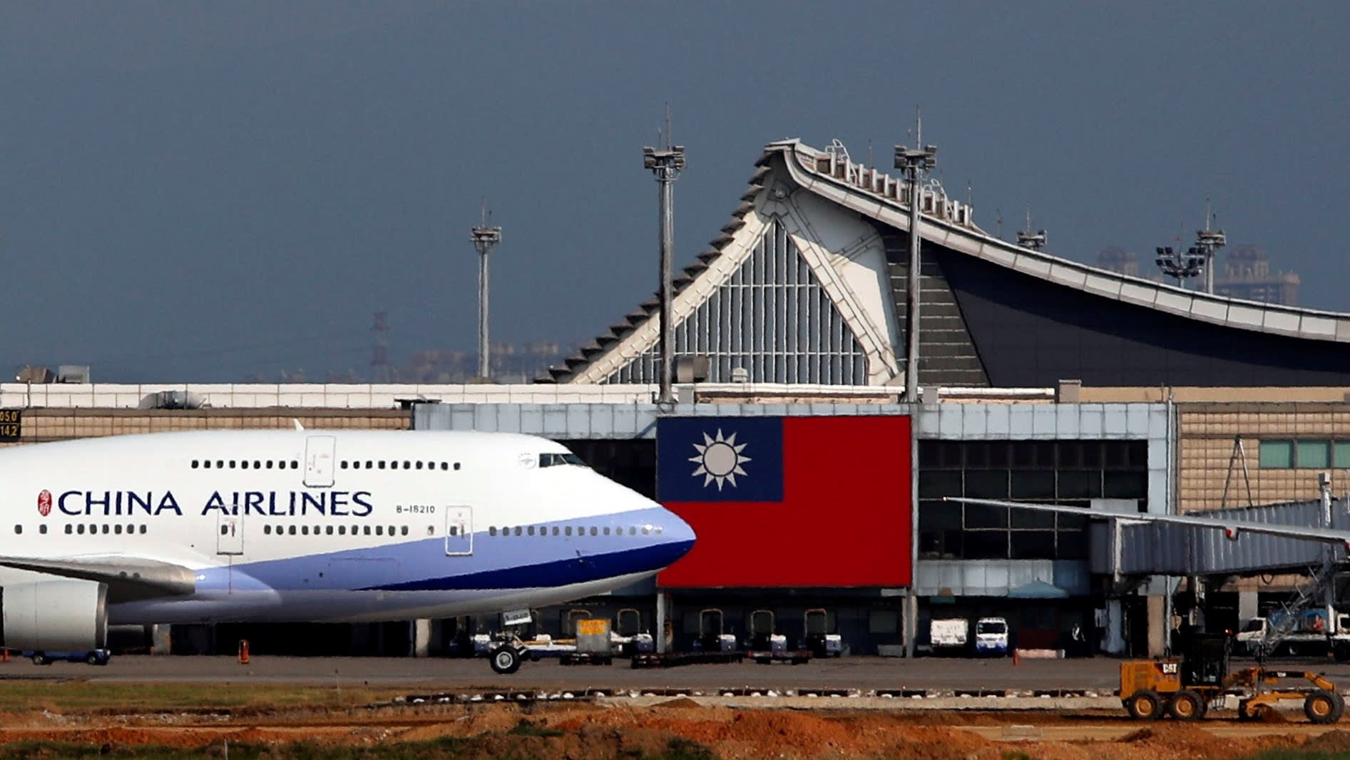 Ini Penjelasan Menhub soal Viral China Airlines . (Foto: Ist)