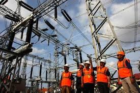 Bayar Kompensasi Listrik Padam Serentak, PLN Potong Gaji Pegawai. (Foto: Ist)