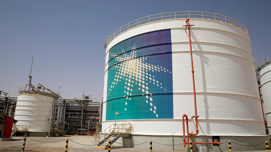 Raksasa migas Arab Saudi, Aramco, memangkas harga minyak untuk pasar Asia bulan depan (ilustrasi). (Foto: Arsip)