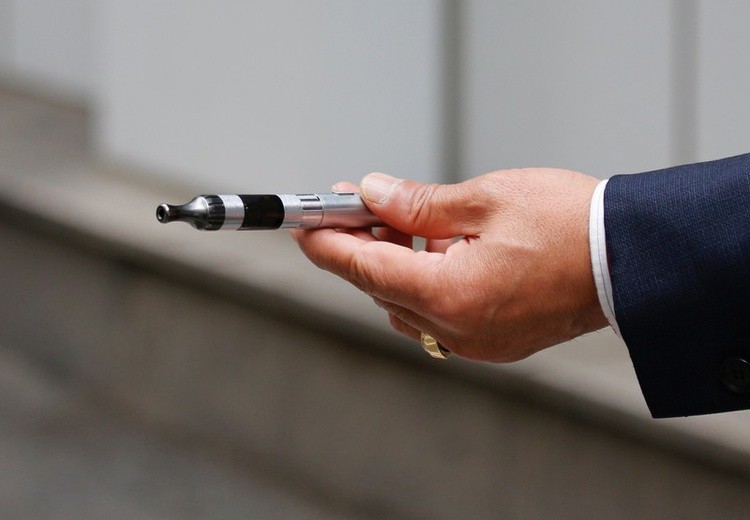 Pemerintah Beri Sinyal Akan Kembali Naikkan Cukai Vape. (Foto: Ist)