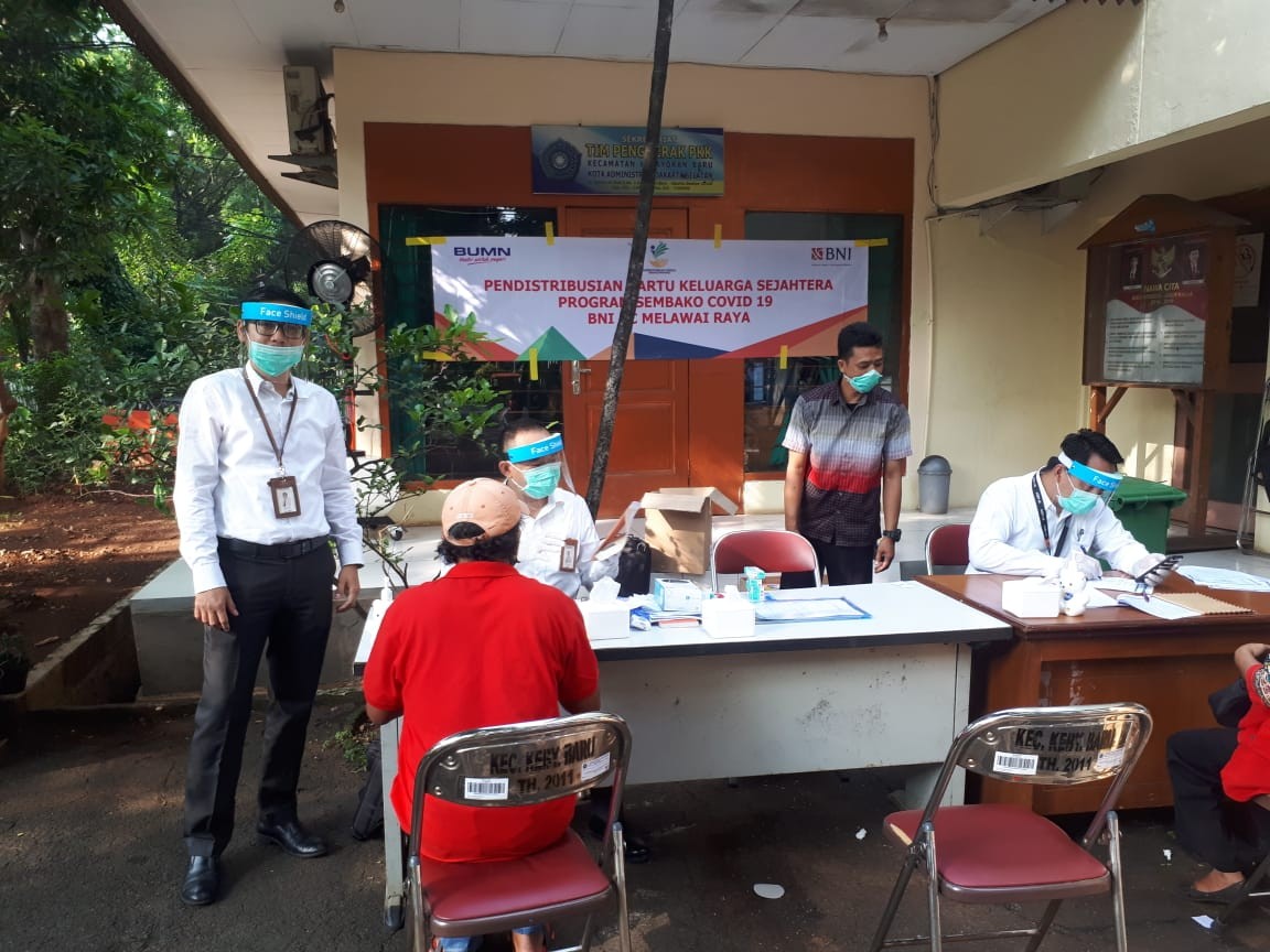 Pelopor Digital Banking Partner, BNI Ikut Salurkan Bansos PKH Di Tengah Pandemi. (Foto: Ist)