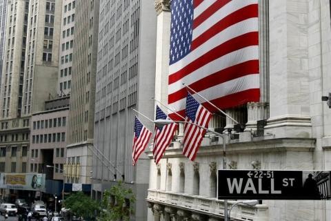 Indeks saham utama Amerika Serikat atau Wall Street berakhir lebih rendah dalam perdagangan pada Selasa (8/3/2022) waktu setempat. (Foto: MNC Media)