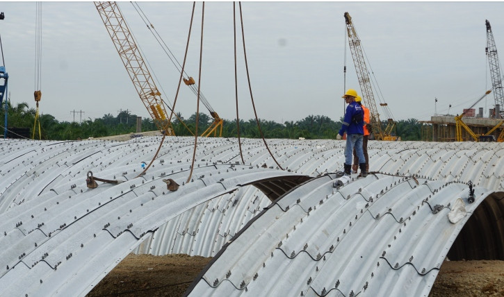 Menteri PUPR Basuki Apresiasi HKI soal Kualitas Jalan Tol Permai. (Foto: Hutama Karya Infrastruktur)