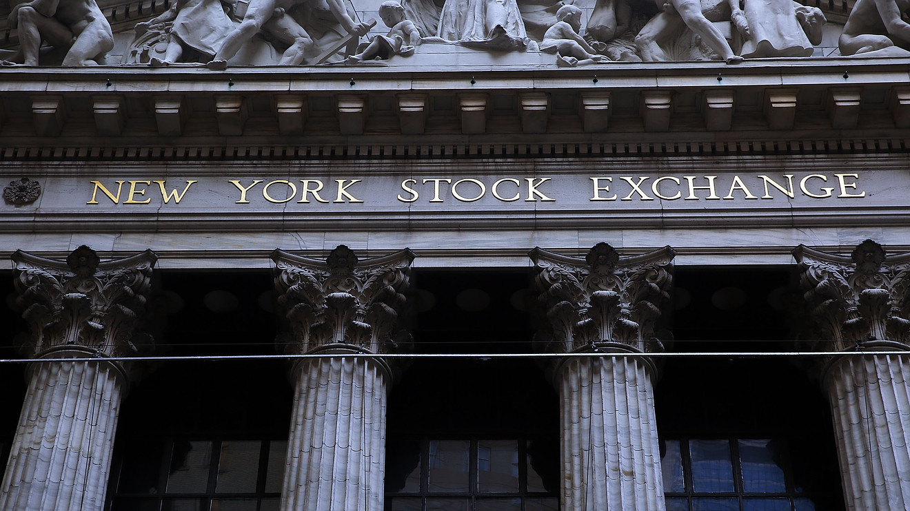 NYSE Hapus Tiga Perusahaan Asal China Atas Perintah Trump. (Foto: MNC Media)