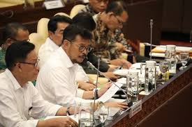 Panas! DPR dan Mentan Debat Soal Asal Muasal Masuknya Virus PMK ke RI (FOTO: Dok MNC Media)