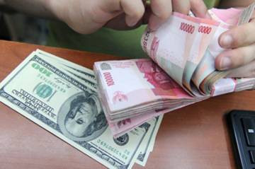 Nilai mata uang rupiah hari ini ditutup melemah -28 poin atau -0,20% di Rp14.364 per Dolar Amerika Serikat. (Foto: MNC Media)