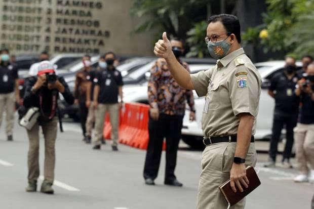 Top! Anies Sabet Penghargaan Tokoh Pemberdayaan 2020  (FOTO: MNC Media)