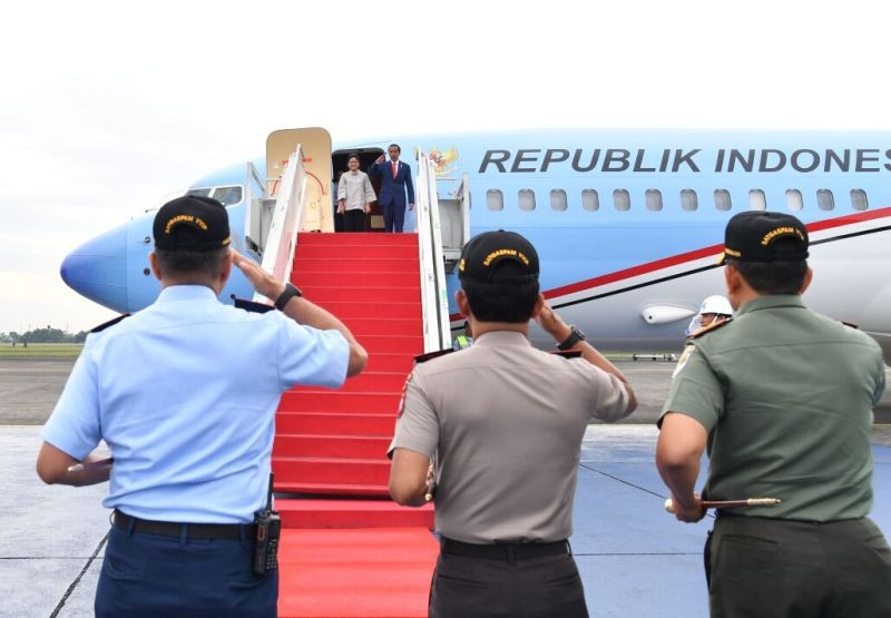 Kunker ke Yogya, Jokowi Resmikan KRL & Tinjau Vaksinasi (FOTO: MNC Media)