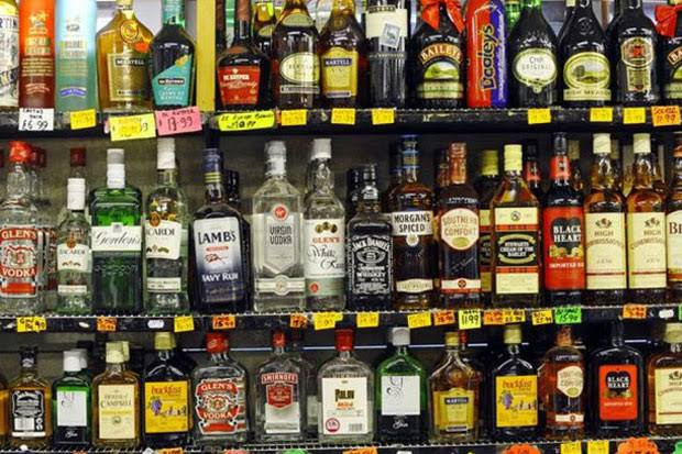 DPR: Memang Berapa Pajak dari Investasi Minimal Beralkohol? (FOTO:MNC Media)