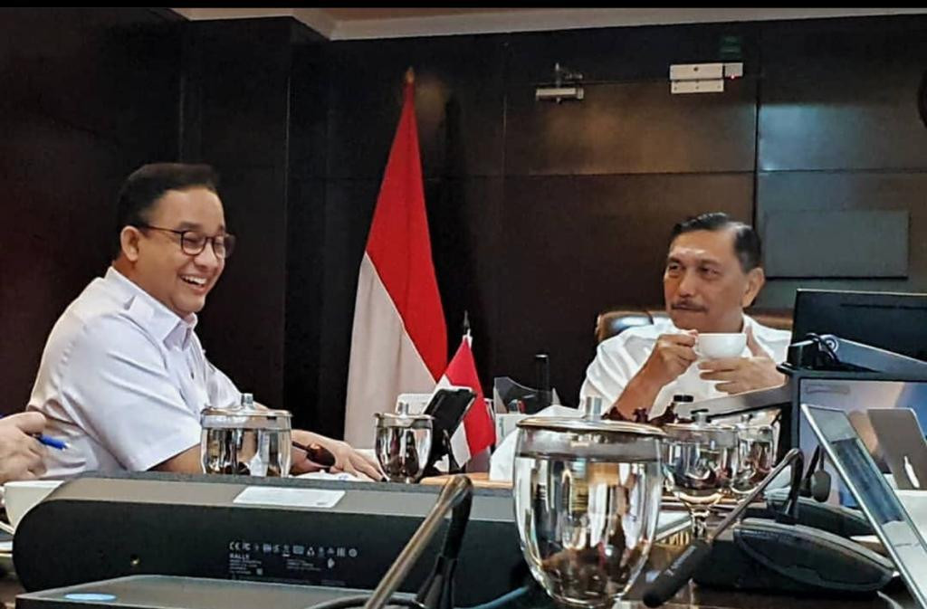 Lihat Luhut ketemu Anies, Netizen: Jangan Lupa Maskeran (FOTO: MNC Media)