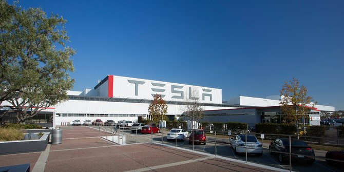 Sistem Autopilot Tesla Dituding Biang Keladi Kecelakaan di AS. (Foto: MNC Media)
