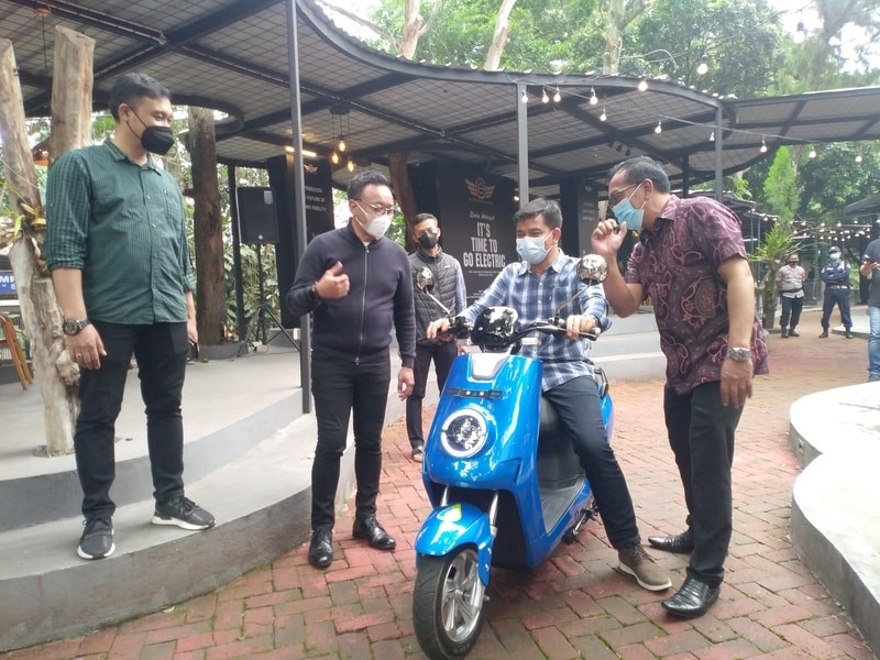 Motor Listrik Karya Anak Bangsa, Elvindo Dibanderol hingga Rp17 Juta. (Foto: MNC Media)