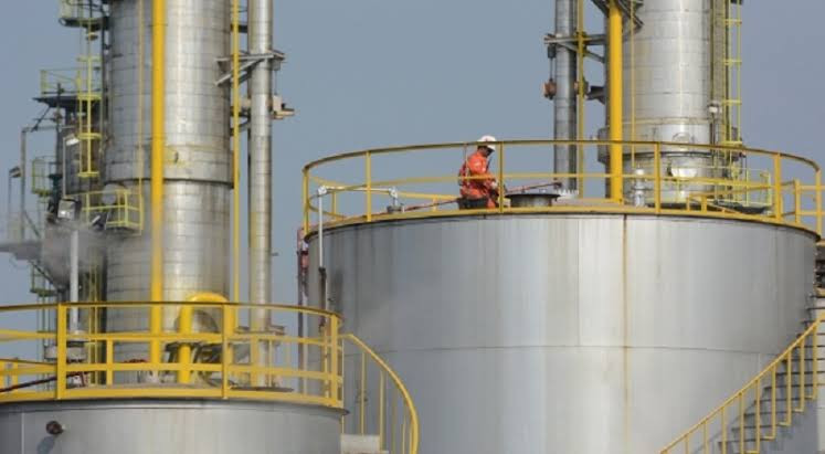 Jokowi Terbitkan Perpres Cadangan Penyangga Energi, Atur Stok Bensin dan LPG. (Foto: MNC Media)