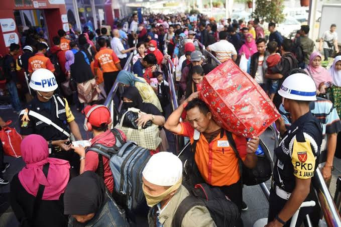 Ada Larangan Mudik, Angkutan Barang Boleh Beroperasi (FOTO:MNC Media)