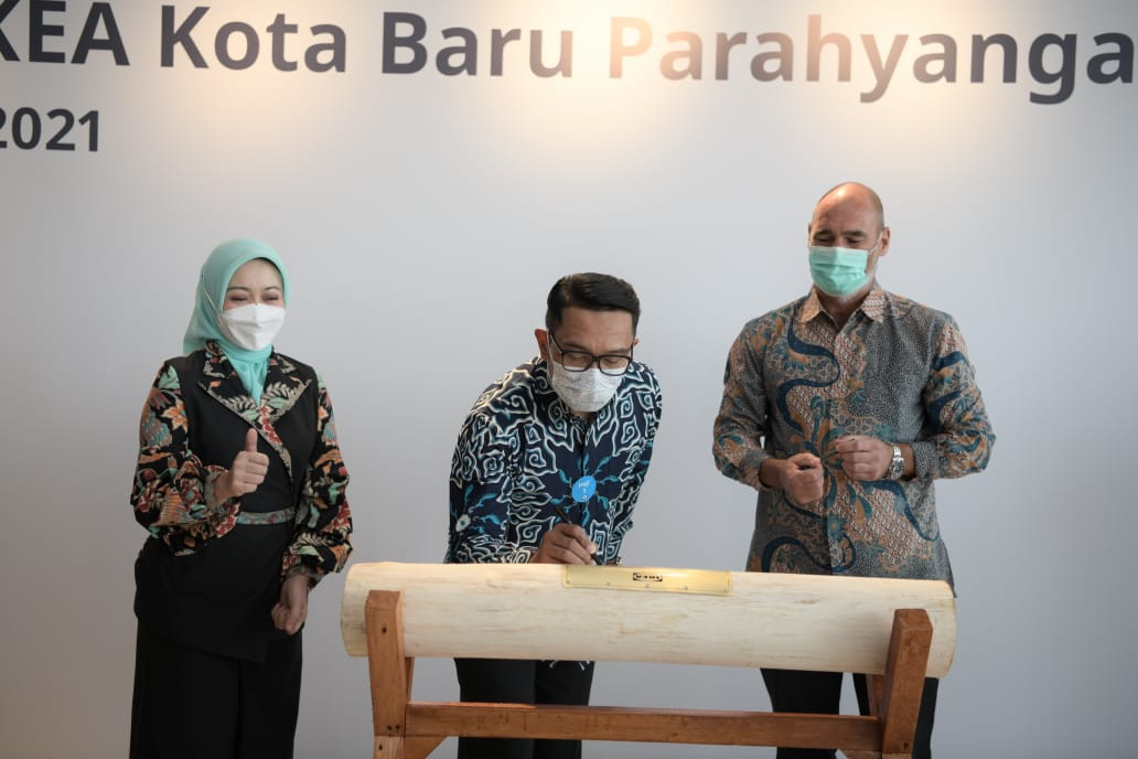 Resmikan IKEA Parahyangan, Ridwan Kamil: 300 Warga Jabar Dapat Kerja