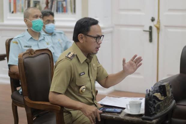 Kasus Covid-19 Menurun, Bima Arya Hentikan Operasional RS Lapangan Kota Bogor  (FOTO:MNC Media)