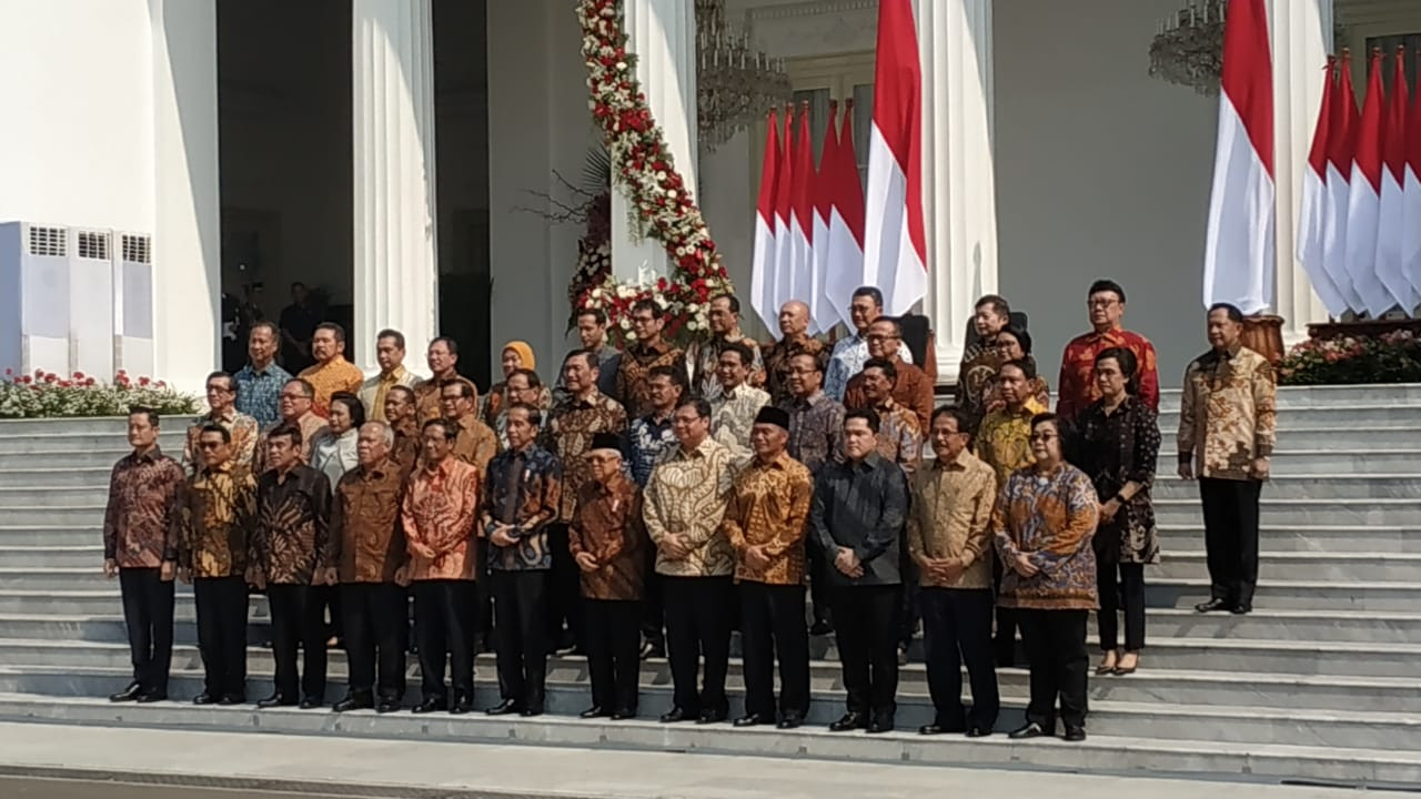 Presiden Jokowi  dan Wapred Ma’ruf Amin akan mengumpulkan para Menteri Kabinet Indonesia Maju di Istana Negara, Jakarta, Jumat (18/10/2024).