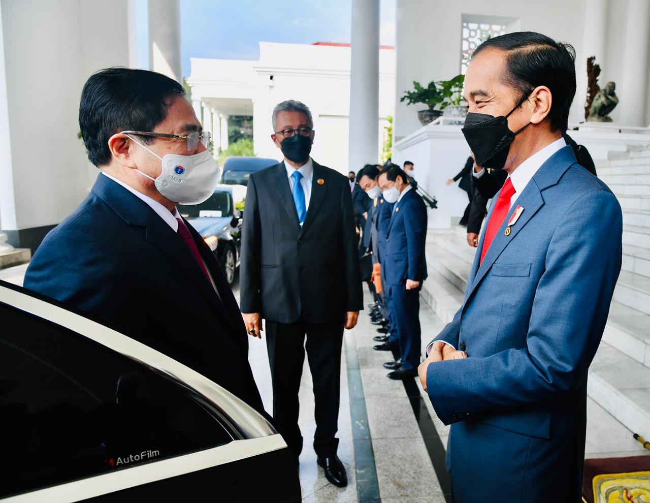 Jokowi Bertemu PM Vietnam, Bahas Isu Myanmar hingga KTT ASEAN (FOTO: Setpres)
