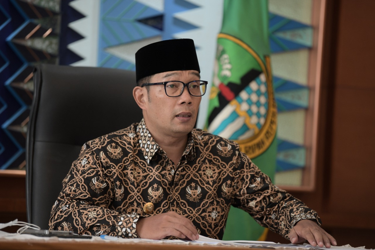 Ridwan kamil mengatakan percepatan digitalisasi menjadi suatu keniscayaan.