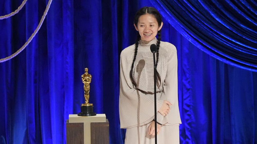 Chloe Zhao jadi wanita Asia pertama peraih sutradara terbaik Oscar. (Foto: MNC Media)