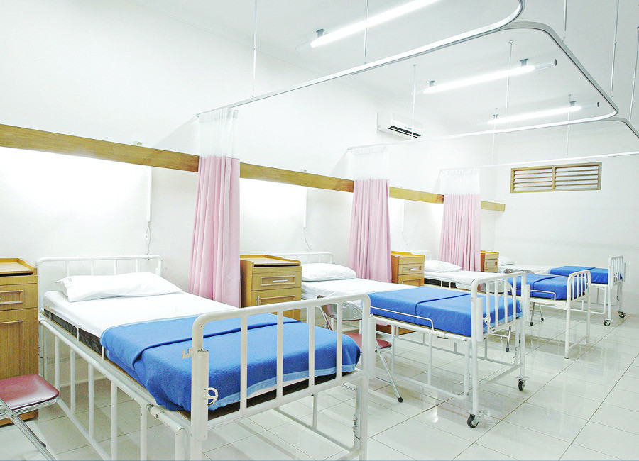 Wakil Gubernur DKI Jakarta Ahmad Riza Patria menyebut terjadi kenaikan bed occupancy rate (BOR) dan intensive care unit (ICU) di Ibu Kota.