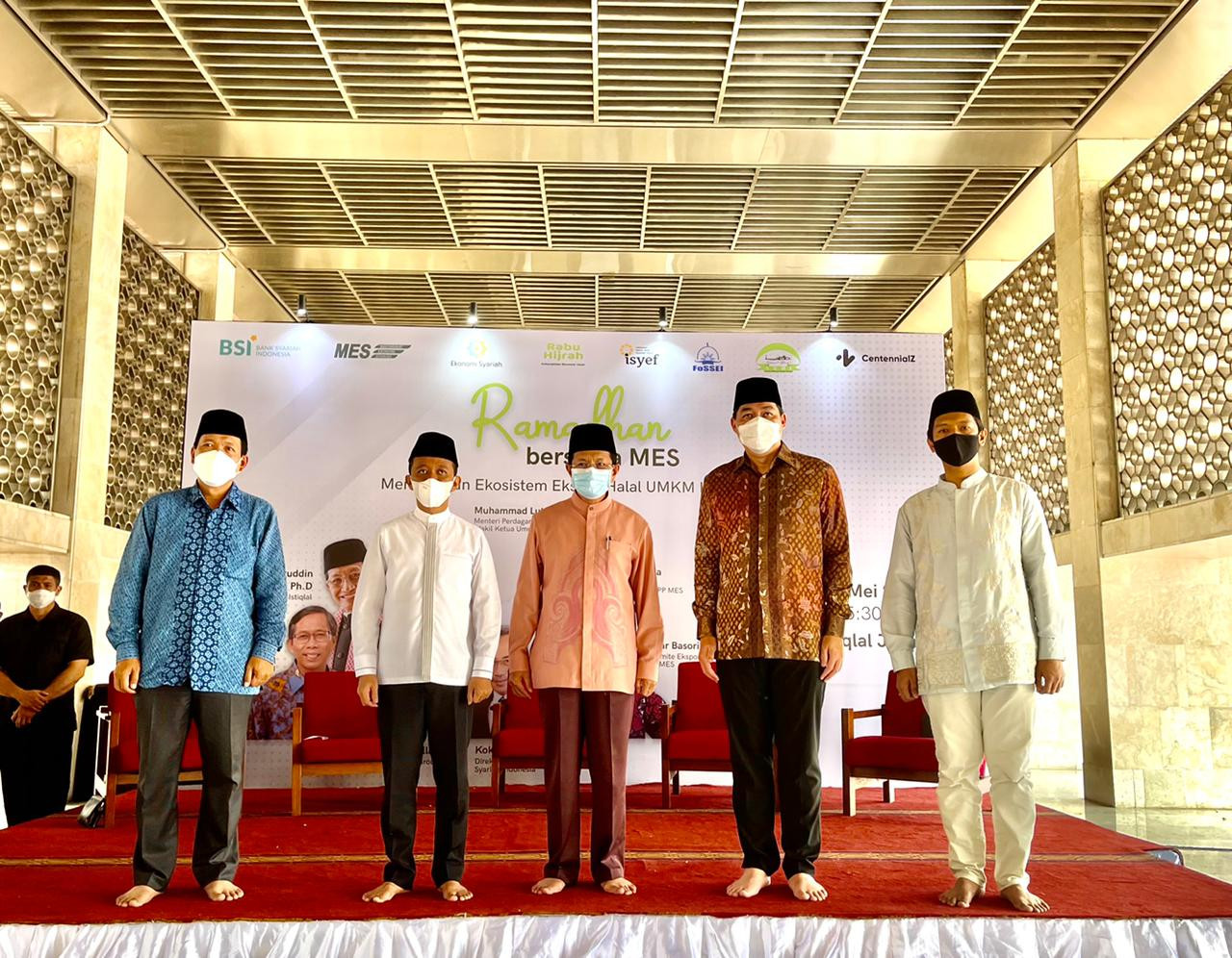 Imam Besar, Mendag, dan Menteri Investasi RI Luncurkan Program Ekonomi Berbasis Masjid. (Foto : MNC Media)