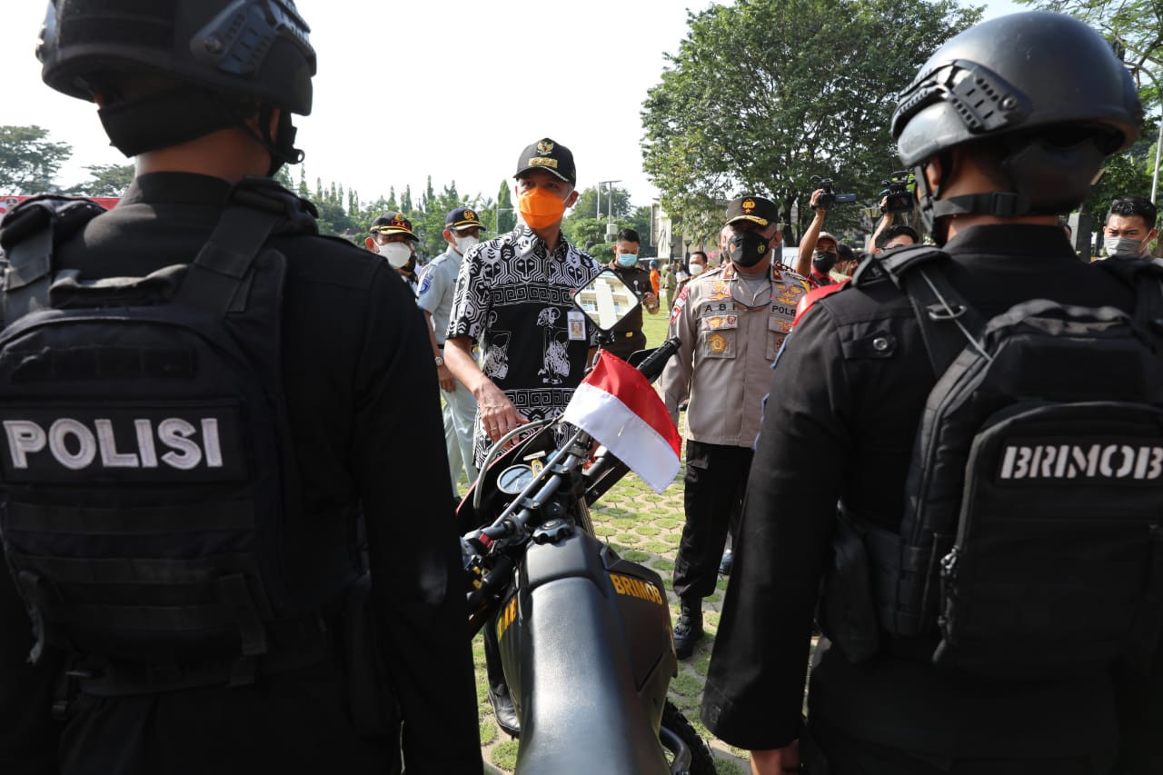 5.000 Pemudik Lolos Masuk Jateng, Ganjar Perintahkan Petugas Siaga hingga RT-RW. (Foto: MNC Media)