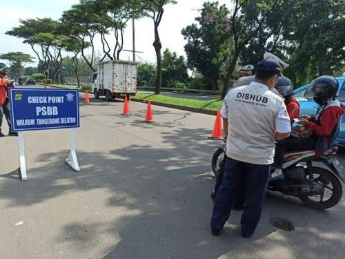 Pergi ke Ciledug Wajib SIKM, Warga Pondok Aren: Berlebihan, Cuma 4 Km Dari Sini. (Foto: MNC Media)