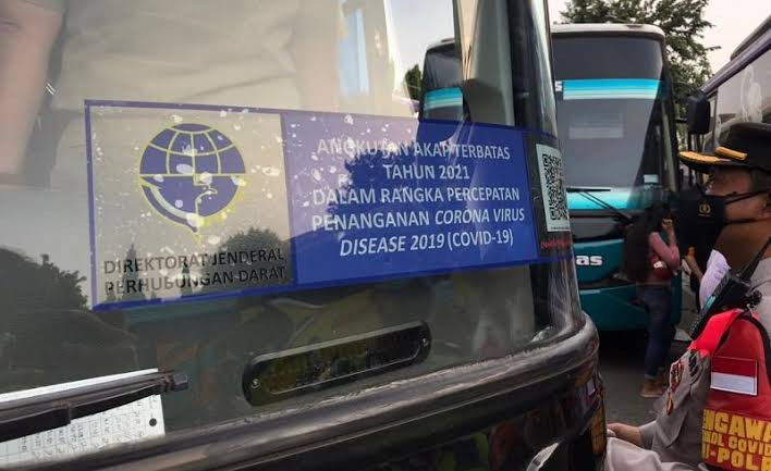 Mulai Hari Ini, Bus Tak Berstiker Dilarang Parkir di Terminal Kalideres (FOTO:MNC Media)
