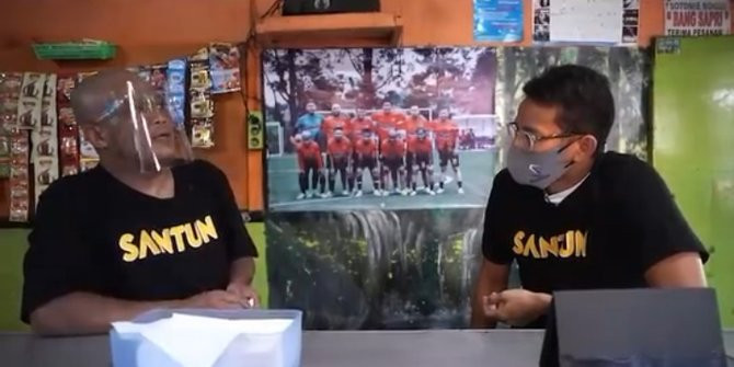 Sandiaga Uno membagikan momen kebersamaan komedian kenamaan Sapri Pantun. (Foto: Instagram)