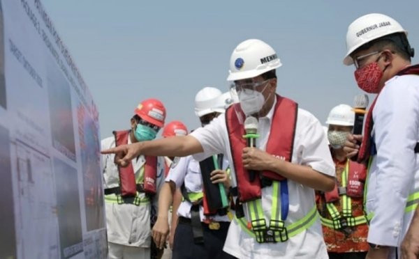 Masuk Hari ke-9 Larangan Mudik, Menhub Cek Pelabuhan Kaliadem Jakarta Utara. (Foto : MNC Media)