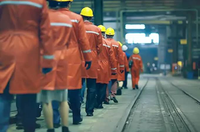 Heboh TKA China Datang ke RI, Ini Penjelasan Kemenhub (FOTO:MNC Media)