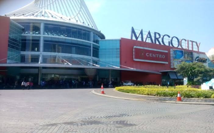 Tozy Sentosa Dinyatakan Pailit, Gerai Centro di Depok Tutup (FOTO:MNC Media)