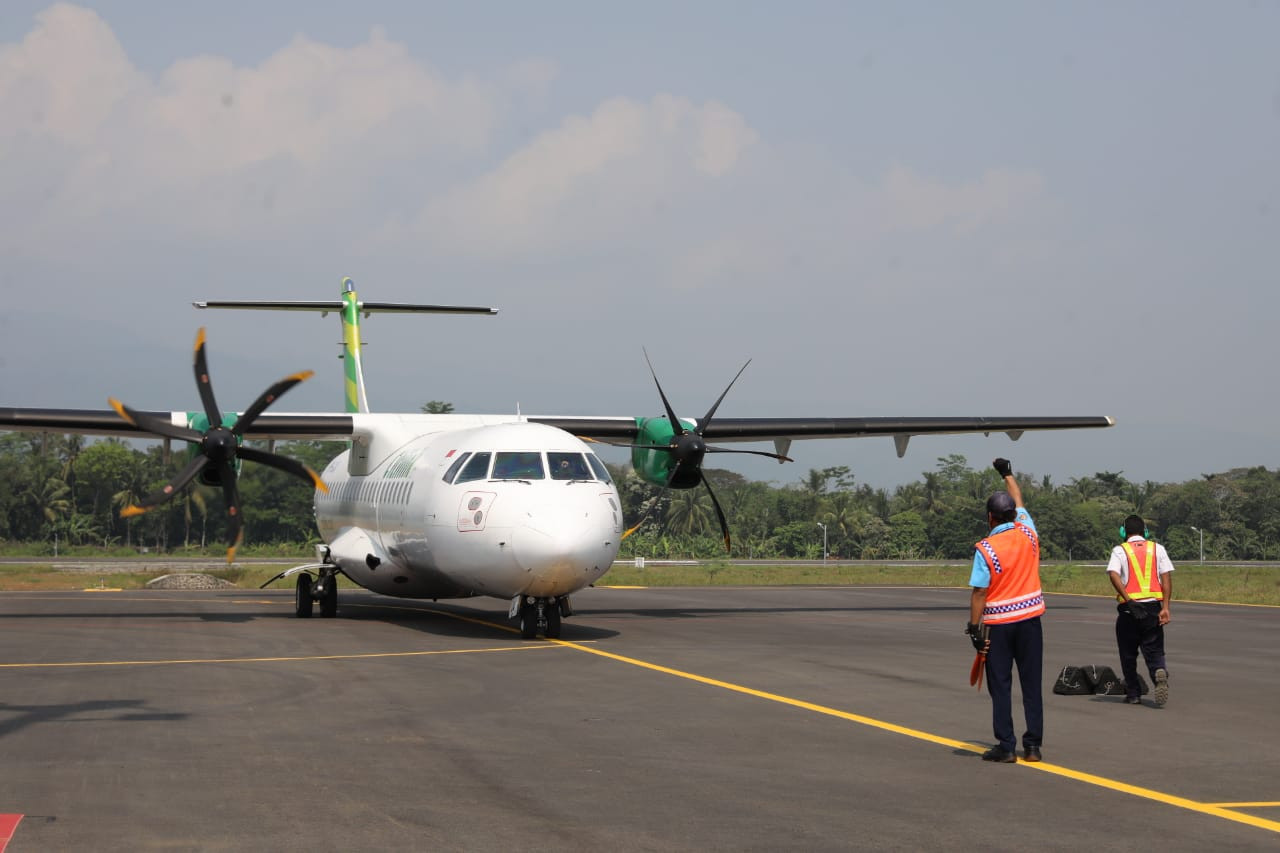 Kemenhub Tutup Sementara Bandara Paro usai Pesawat Susi Air Dibakar KKB. (Foto: MNC Media).