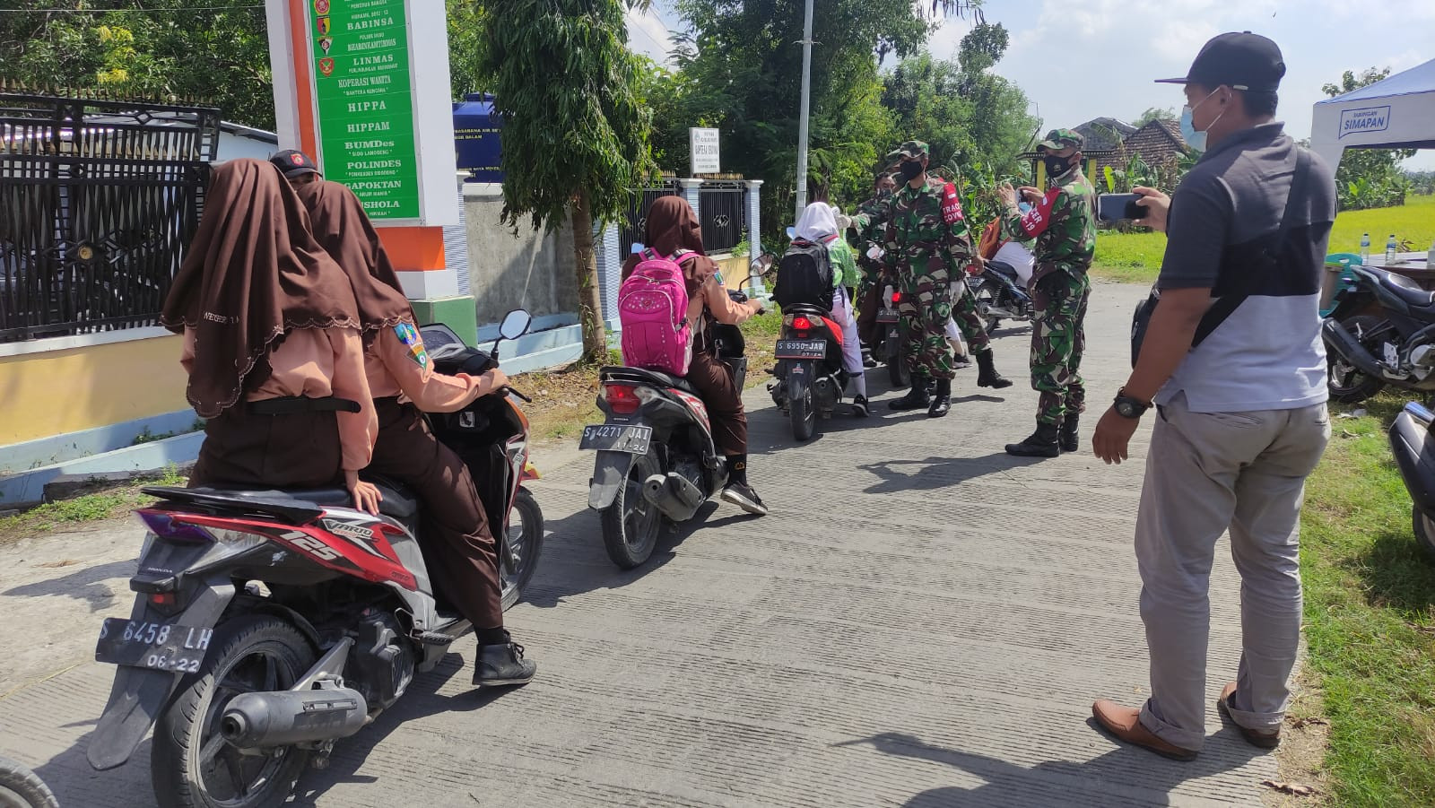 Hadiri Hajatan, 30 Warga di Lamongan Positif Covid-19 dan Dua Meninggal Dunia. (Foto: MNC Media)
