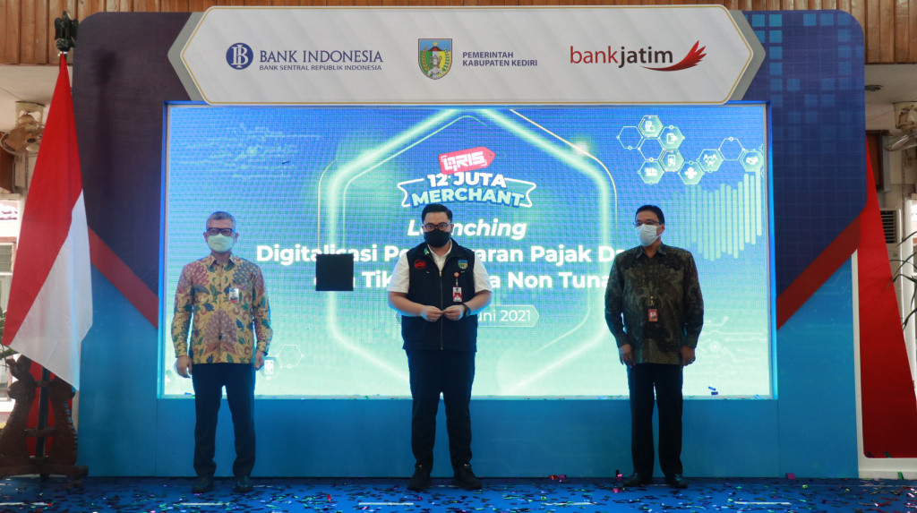 Demi Cegah Penyebaran Covid-19, Bank Jatim Perkuat Basis Pembayaran Online. (Foto: MNC Media)