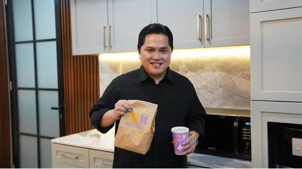 Demi Anak, Erick Thohir Ikut Berburu BTS Meal MCD (FOTO: IG @erickthohir)