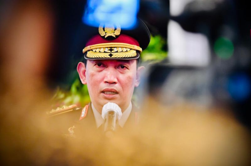 Kapolri Jenderal Listyo Sigit Prabowo melakukan pengecekan langsung ke Rumah Sakit (Polri) Kramat Jati, Jakarta Timur, Sabtu 17 Juli 2021, malam.