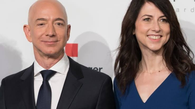 Mantan Istri Pendiri Amazon Jeff Bezos Sumbangkan Hartanya Rp38,3 Triliun ke 286 Organisasi (FOTO:MNC Media)