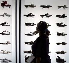 Sepatu Bata (BATA) Pastikan Tak Ada Penutupan Gerai di 2021 (FOTO:MNC Media)